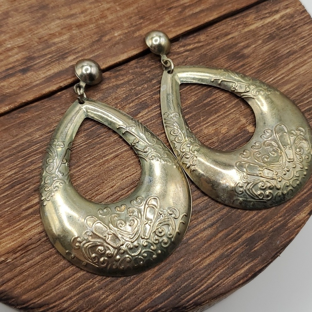 E467 edwardian scroll drop earrings‎